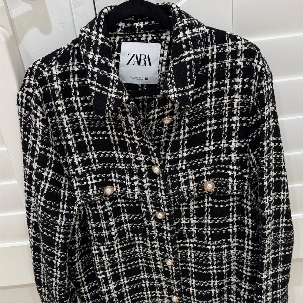 ZARA Black & White Tweed Pearl-Button Jacket - Picture 4 of 6